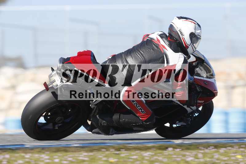 /Archiv-2024/02 29.01.-02.02.2024 Moto Center Thun Jerez/Gruppe gruen-green/40